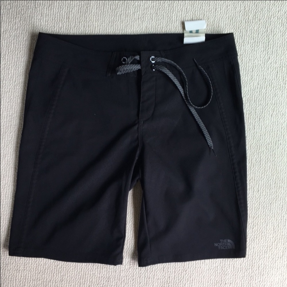 North face board shorts size 6